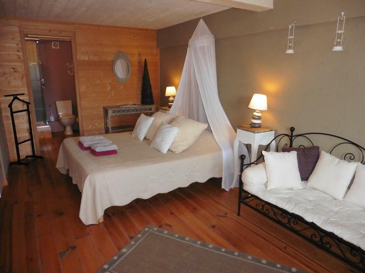 Chalet De Barraou Bed and Breakfast Binos Exteriör bild